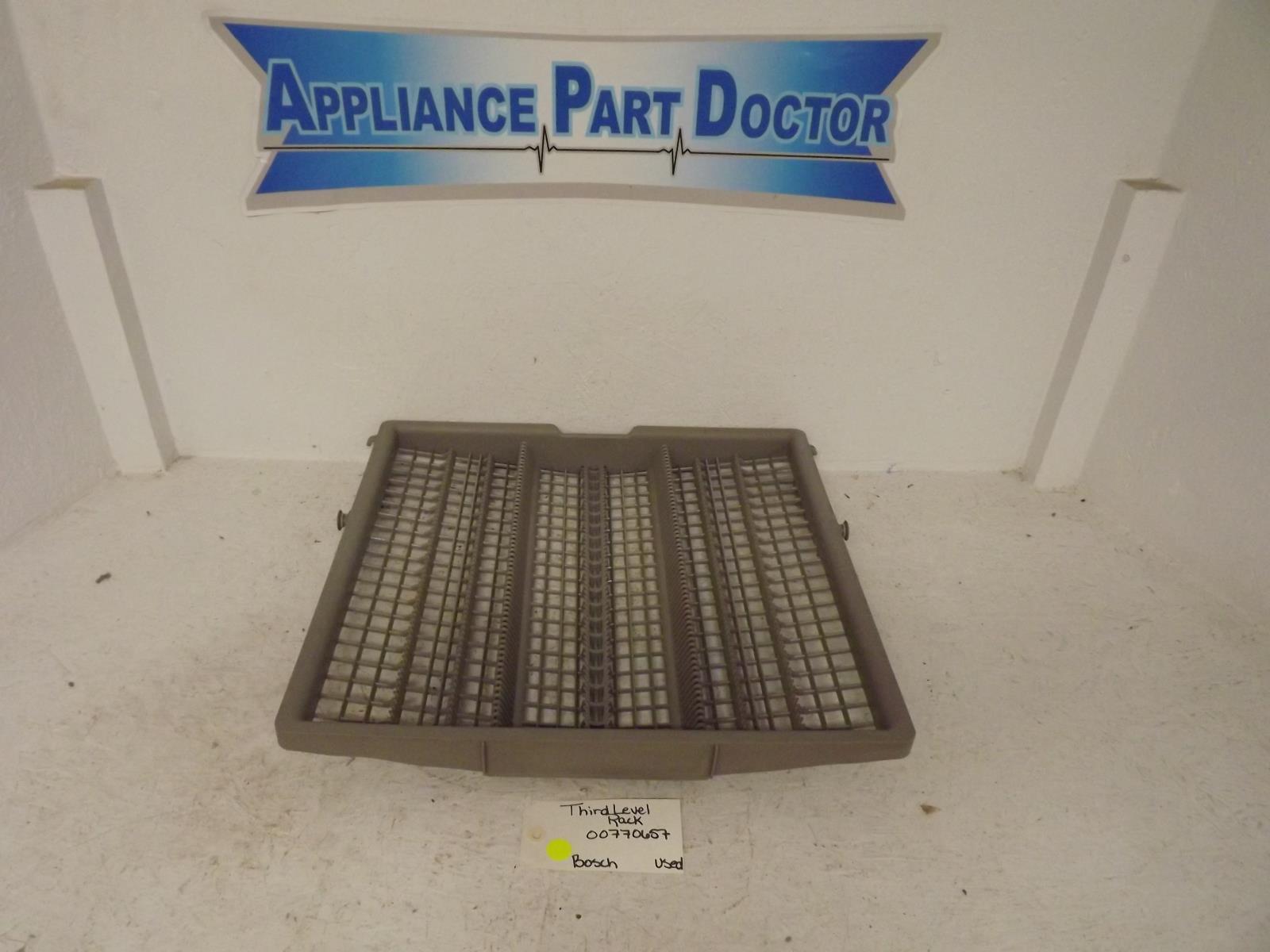 Bosch Dishwasher 00770657 Third Level Rack Used Bosch Dishwasher 00770657 Third Level Rack Used